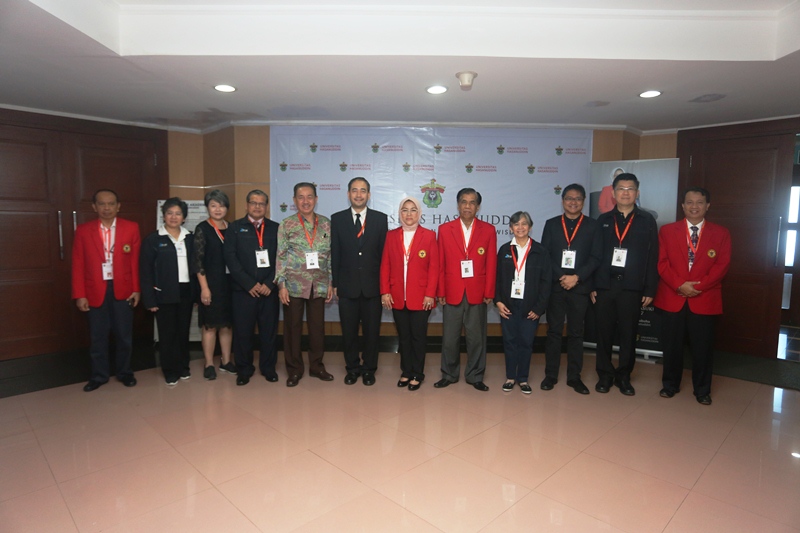 foto bersama Tim AUN